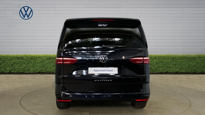 Volkswagen Multivan 2.0 TDI Life 5dr DSG Diesel Estate